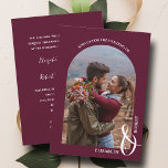 Convites Casamento Romântico de Foto Burgundy Archada<br><div class="desc">Este convite romântico de casamento robusto mostra sua foto arquivada na frente e seus detalhes da cerimônia no fundo. CORRESPONDENTE a itens na nossa coleção.</div>