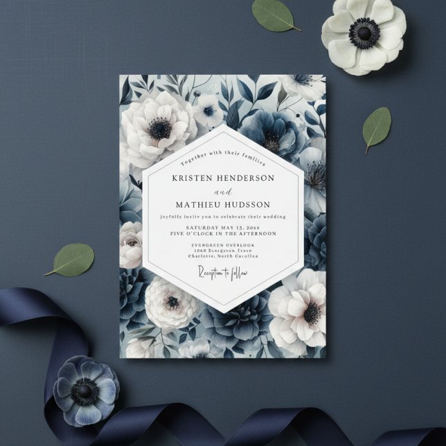 Convites Casamento Romântico e Sombrio com Floral Navy (Criador carregado)