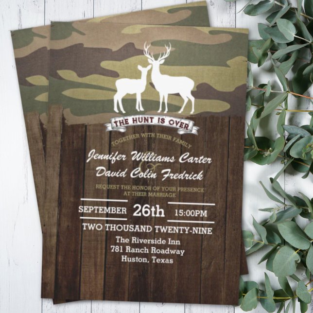 Convites Casamento Rústico Western A Caça Terminou Camuflag (Rustic Western The Hunt Is Over Camouflage Deer Wedding Invitation)