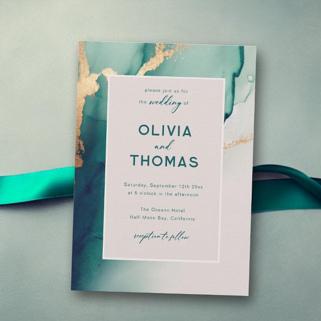 Convites Casamento Simples de Praia Elegante de Quadro Mode (emerald green gold wedding invitation modern ocean beach waves elegant bohemian romantic boho chic)