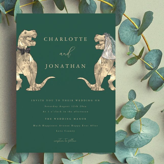 Convites Casamento Temático de Dinossauros Verde (Dinosaur theme dark green wedding invitation modern typography funny T-Rex dino bride and groom)