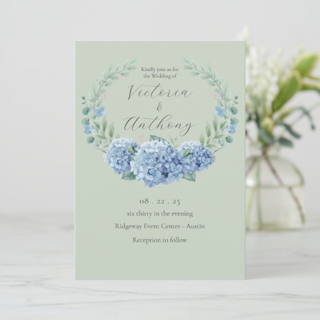 Convites Casamento Verde de Blue Hydrangeas Floral Sage (Em pé/Frente)