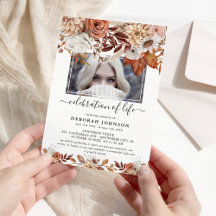 Celebração da Foto do Funeral de Outono Russo da V