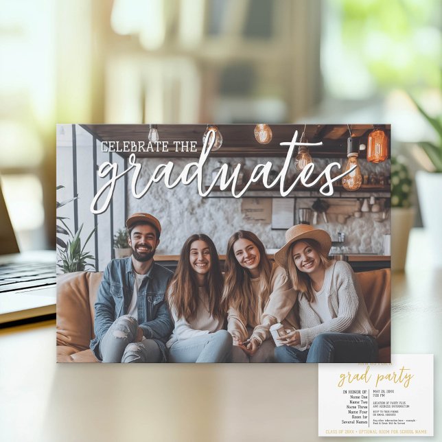 Convites Celebração de Graduação em Grupo 1 Nomes Múltiplos (Group Graduation Party Invitation with Photo)