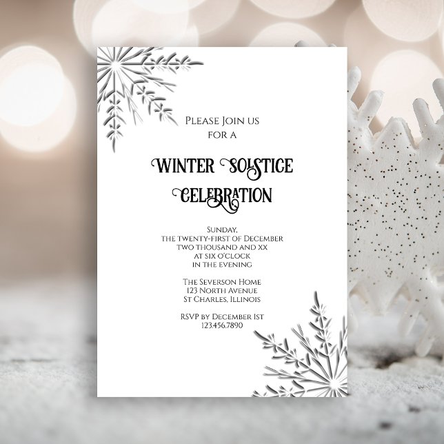 Convites Celebração do Solstício de Inverno em Floco de Nev (Invite guests to your wintery party with the elegant Snowflakes Winter Solstice Invitation.)