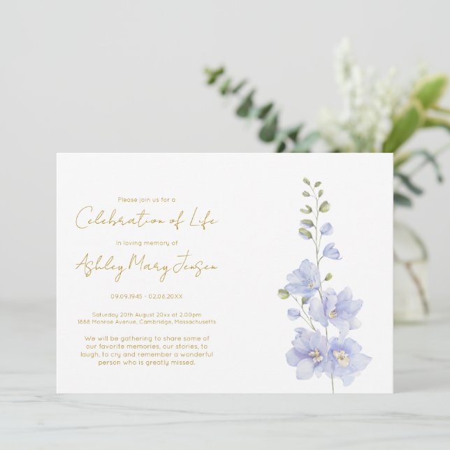Convites Celebração Simples da Vida com Delphinium (Em pé/Frente)