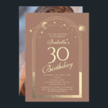 Convites Celestial Mocha Dourada Sun Moon Stars aniversário<br><div class="desc">A Celestial Mocha Mousse, Dourada Sun Moon Astronomy aniversário de 30 anos Photo Invirs, apresenta um elegante sol dourado, lua e estrelas com um quadro de ouro sobre um fundo mousse mocha. Dentro é a sua informação de convite de 30 anos. Ao contrário, adicione sua foto favorita. Projetado para você...</div>