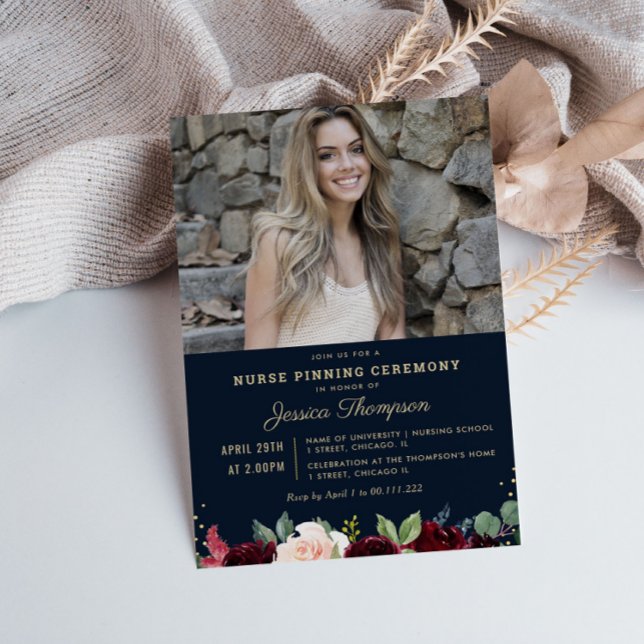 Convites Cerimônia de fiação de fotoenfermeira moderna (Criador carregado)