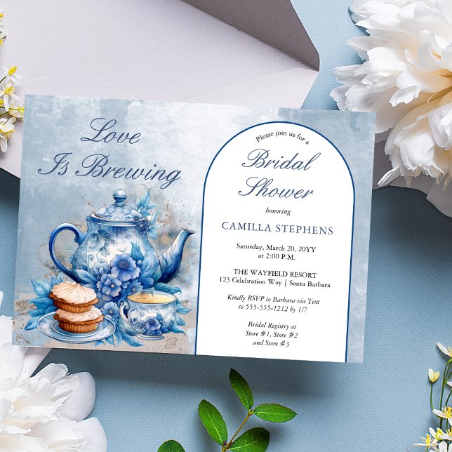 Convites Chá Chá de panela Floral Floral Azul Elegante (Elegant Blue Floral Teacup Bridal Shower Tea Landscape Invitation)