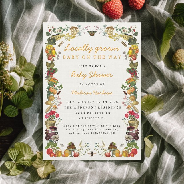 Convites Chá de Bebê de Legumes do Mercado de Produtores Lo (Locally grown baby shower invitation with vintage fruit & produce illustrations in a market setting)