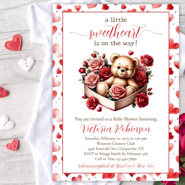 Convites Chá de Bebê do Ursinho Querido (Sweetheart valentine baby shower invitation with cute baby bear in a heart shaped box.)