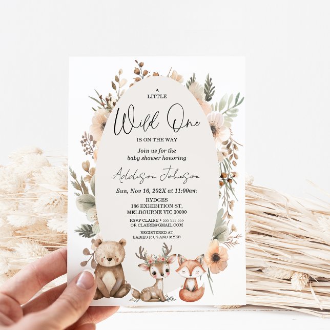 Convites Chá de Bebê Floresta Um Selvagem Bege Rústico  (Fall Woodland Wild One Baby Shower Invitation, Gender Neutral, Autumn Woodland Baby Shower Invite)