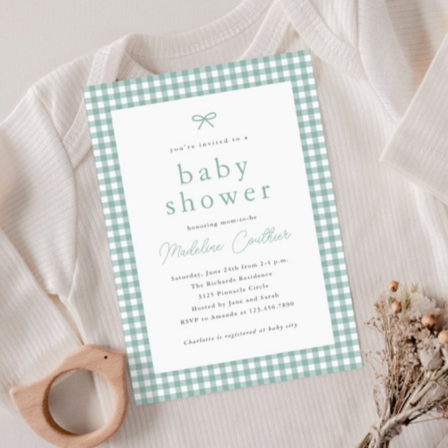 Convites Chá de Bebê Neutro em Tons de Verde Oliva Simples (Gingham check sage green gender neutral baby shower invitation.)