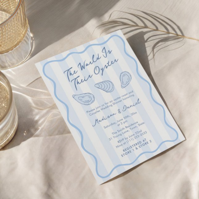 Convites Chá de casamento de Casais torrados de ostras dese (The world is their oyster trendy hand-drawn blue and white couples wedding shower invitation)