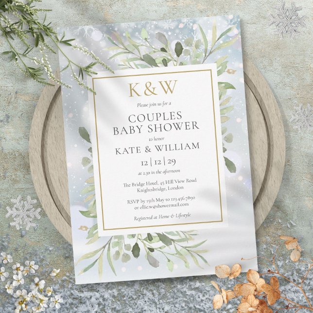 Convites Chá de fraldas de Casais verde Dourado de inverno  (Winter Gold Monogram Greenery Couples Baby Shower Invitation)