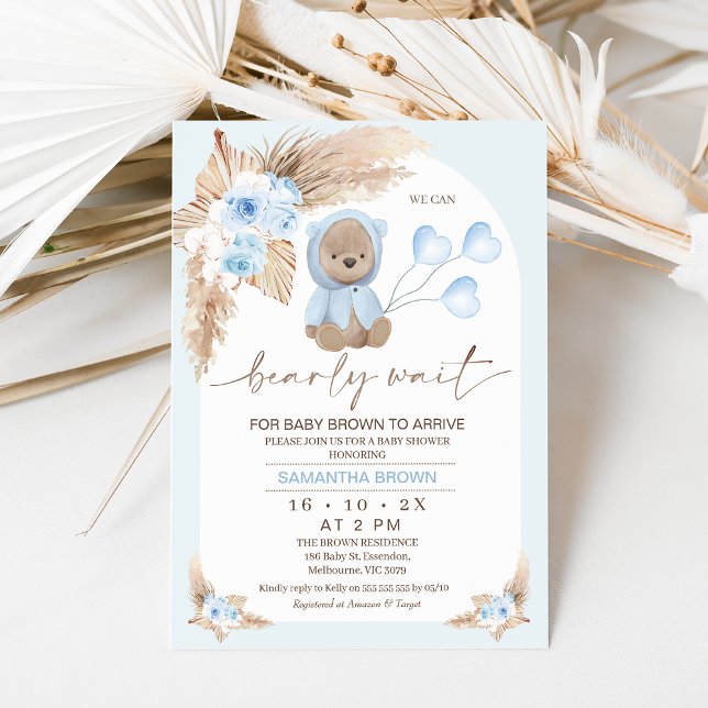 Convites Chá de fraldas de Espera do Arco Floral Blue Boho (Boy's blue boho floral and arch we can bearly wait for baby to arrive baby shower invitation.)