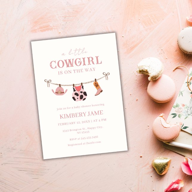 Convites Chá de fraldas de linha de roupas da Boho Rosa (Pink Boho Cowgirl clothesline Baby Shower Invitation)