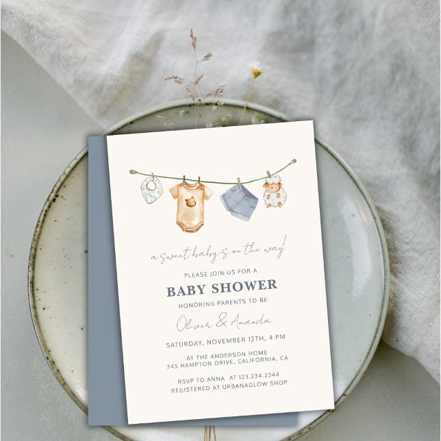 Convites Chá de fraldas de Linha de Tela Simples e Bonita (Cute Simple Boho Clothesline Baby Shower Invitation)