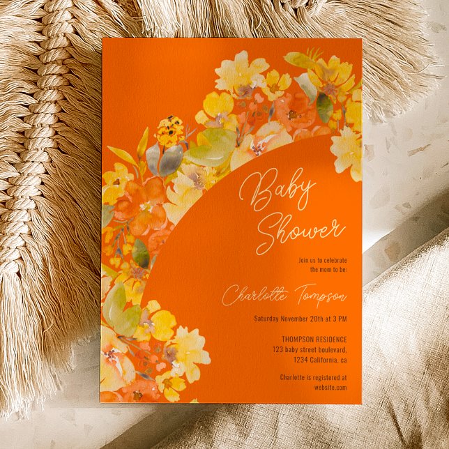 Convites Chá de fraldas de script de flores amarelas do boh (Fall boho yellow flowers script baby shower invitation on orange)