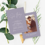 Convites Chá de fraldas, foto lilac roxa elegante moderna<br><div class="desc">Chá de fraldas de convite de festas elegante lilac roxo e roxo moderno. Design ideal neutro em termos de gênero.</div>