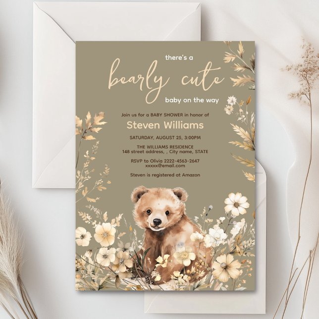 Convites Chá de fraldas Russo Woodland Bear neutro em termo (Cute watercolor forest bear with rustic beige flowers baby shower invitation)