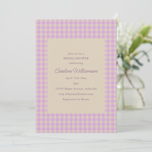 Convites Chá de Noiva Clássico Préppy com Gingham Lavanda (Em pé/Frente)