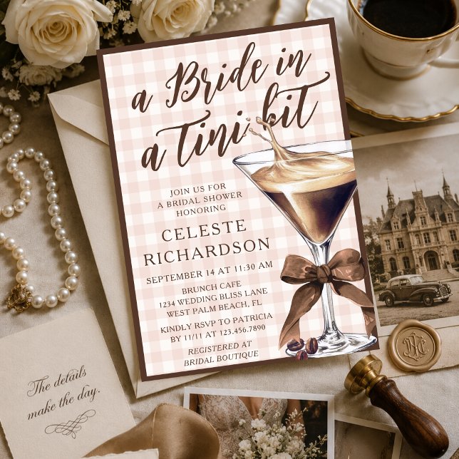 Convites Chá de Noiva Tini Bit Bow Espresso Martini (Criador carregado)