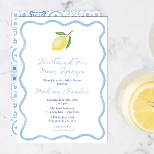 Convites Chá de panela de Citros de Borda ondulada principa (Squiggle border Main Squeeze Bridal Shower invitation in blue and white with simple single lemon)