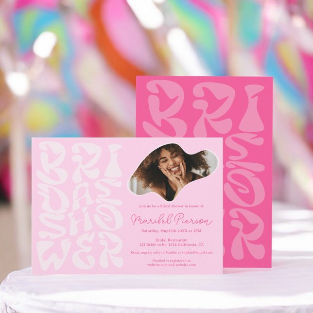 Convites Chá de panela de Fotografia Rosa Pink Chic Retro p (Groovy retro Script chic Pink Photo bridal shower Invitation)