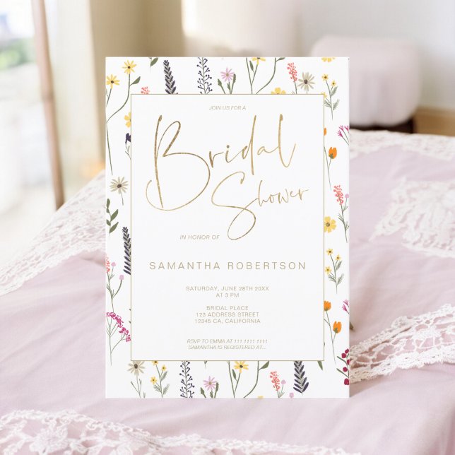 Convites Chá de panela de guiões de ouro de flores quentes  (Summer chic wild flowers gold script bridal shower invitation)