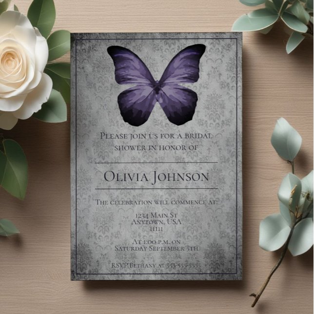 Convites Chá de panela do Damasco da Borboleta Puro (Purple Vintage Butterfly Damask Bridal Shower Invitation)