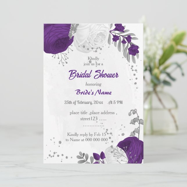 Convites chá de panela prateado roxo real flores brancas (Em pé/Frente)