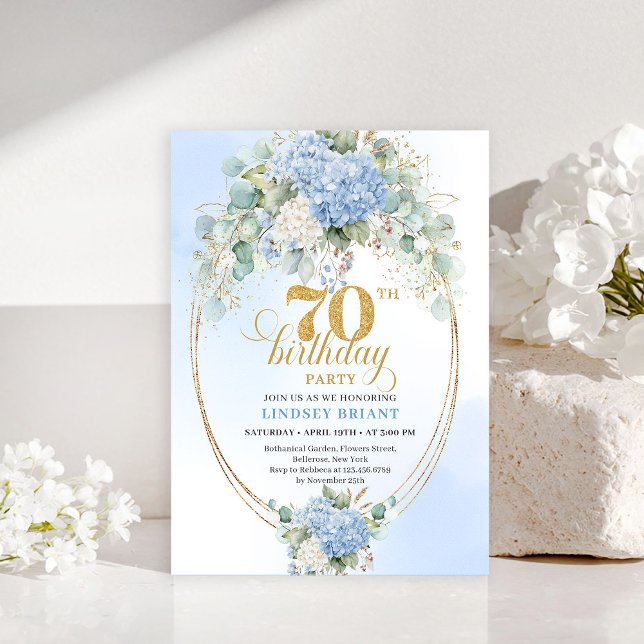 Convites Charming Blue Hydrangeas Gold 70th Birthday Invite (Charming Blue Hydrangeas Gold 70th Birthday Invite

)
