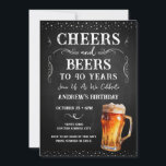 Convites Cheers and Beers aniversário de 40 anos Chalkboard<br><div class="desc">Aplausos e cervejas. Convites de aniversário. É fácil personalizar. Todo o texto é ajustável e fácil de mudar para as necessidades do seu próprio partido. Elementos de fundo do quadro e da rústica. Diversão Chalkboard espirra e floresce. Caneca de cerveja de aquarela. Convites para ele. design de aniversário de CHURRASCO...</div>