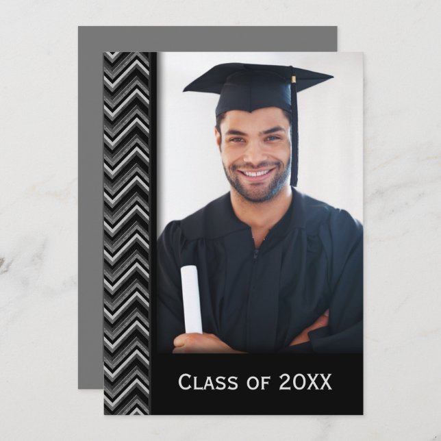 Convites Chevron Frame With Graduation Photo (Frente/Verso)