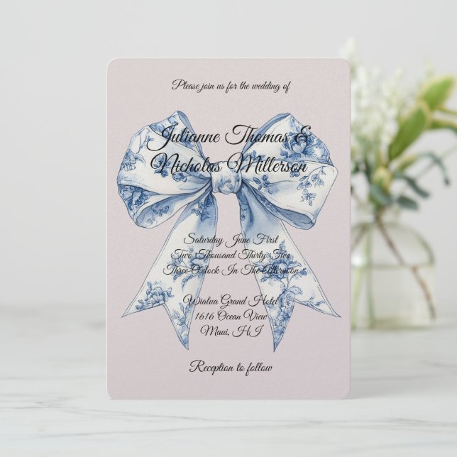 Convites Chic Blue White Bow Blush Pink Wedding (Em pé/Frente)