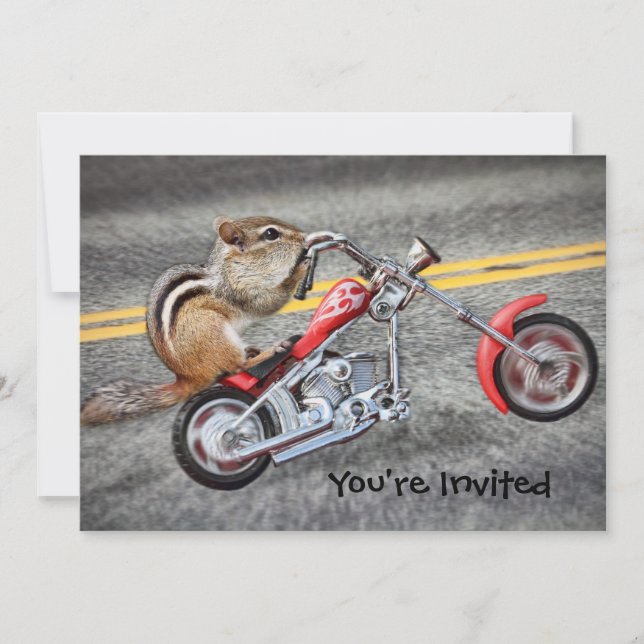 Convites Chipmunk Biker dirigindo uma motocicleta (Frente)