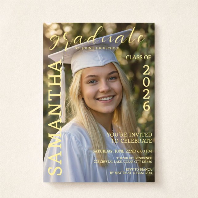 Convites Class of 2026 Photo Invitation (Modern Class of 2026 photo graduation design with elegant magazine-style layout)