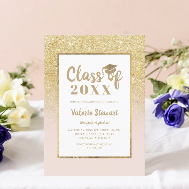 Convites Classe moderna de brilho dourado-quic de graduação (Modern chic gold glitter class of photo graduation invitation)