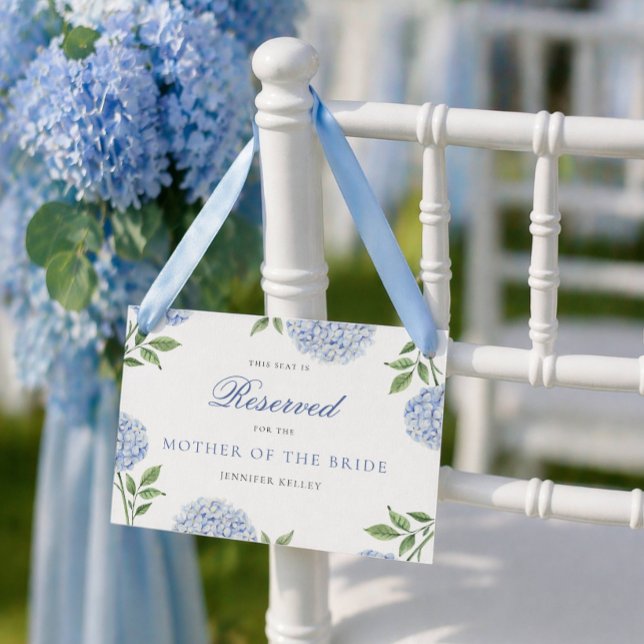 Convites Classic Blue Hydrangea Wedding Reserved Seat Card (Criador carregado)