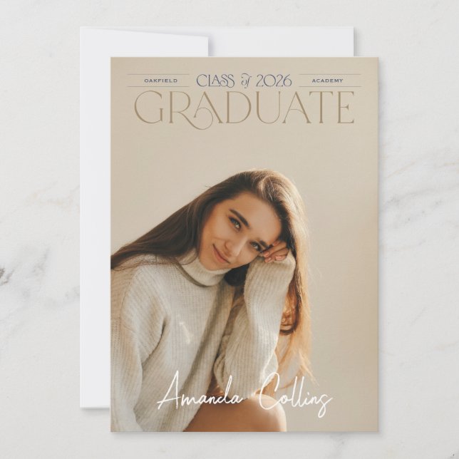 Convites Classic & Elegant Headline Photo Grad Announcement (Frente)