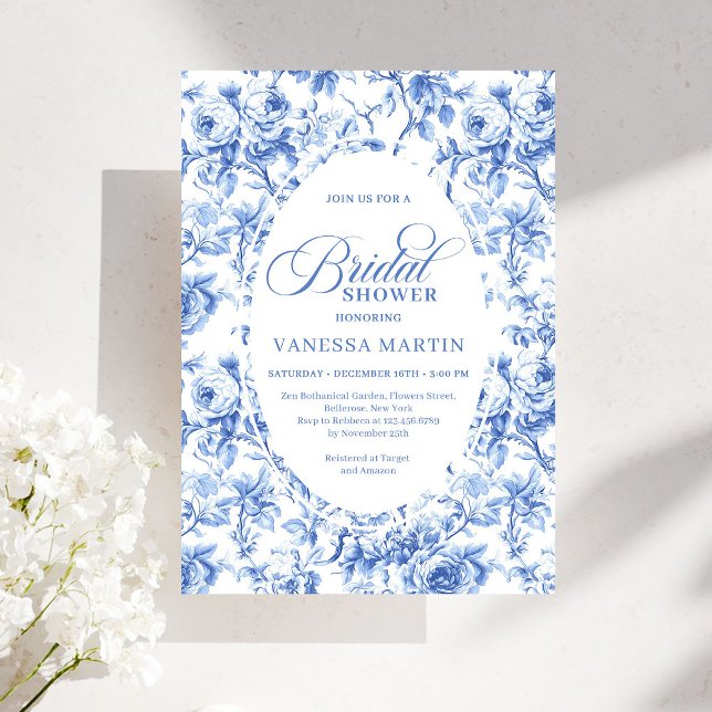 Convites Classic Navy Blue Toile Rose Bridal Shower Invite (Classic Navy Blue Toile Rose Bridal Shower Invitation)