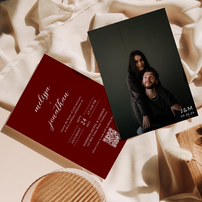 Convites Clássico Vermelho Vermelho Foto Monograma Código Q (Criador carregado)