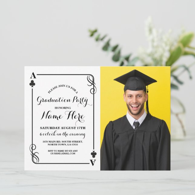 Convites Clubs Reproduzindo Foto de Festa de formatura em V (Em pé/Frente)