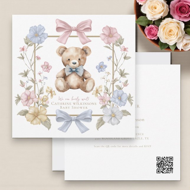 Convites Código QR de chá de bebê do ursinho floral pastel  (Criador carregado)