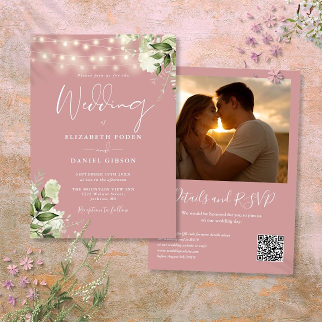 Convites Código QR de Luzes de Folhagem Rosa Empoeirado Fot (Dusty Rose Greenery Lights QR Code Photo Wedding Invitation)