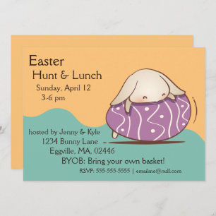 Convites Coelhinho Adorável deitado num Ovo de Páscoa Roxo