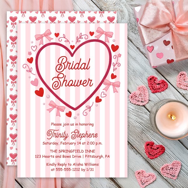 Convites Coquette Rosa | Corações Vermelhos e Laços Chá de  (Pink | Red Coquette Hearts and Bows with Pink | White Stripes Bridal Shower Invitation Print Digital)