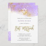 Convites Cor d'água| Faux Dourado Bat Mitzvah<br><div class="desc">Este convite do Bat Mitzvah,  em moda,  apresenta uma aparência cor de água roxa colorida,  com um roteiro de ouro moderno,  um brilho falso,  e uma estrela de David.</div>