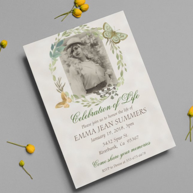 Convites Coroa de Folhagens com Borboletas para Celebração  (Criador carregado)